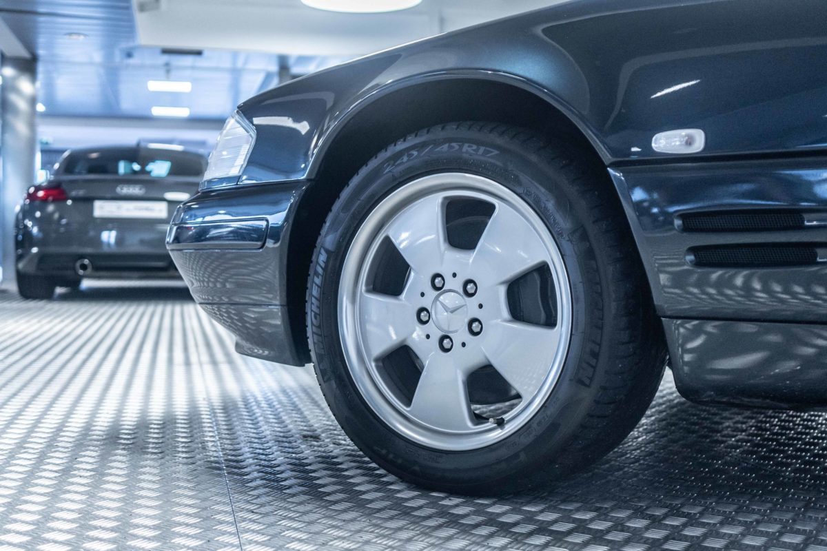 1999 MERCEDES 280 SL 2.8 Litres 204 CV BVA