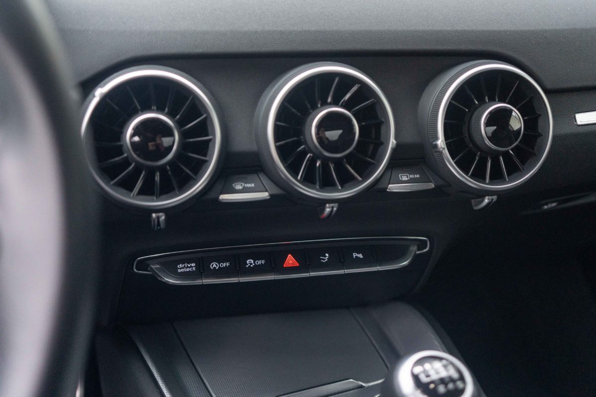 2017 AUDI TT MK3 S-LINE 2L0 TFSI 231CV BVM6