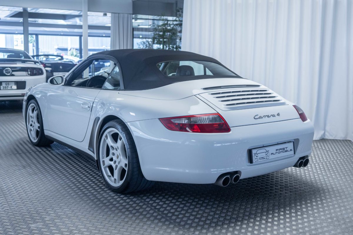 2006 PORSCHE 997 CARRERA 4 CABRIOLET 3L6 325CV BV6