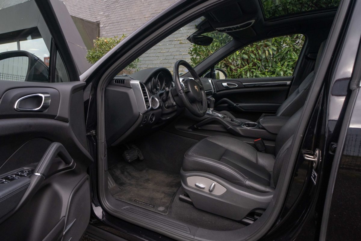 2012 PORSCHE CAYENNE V6 DIESEL 3L0 245CV