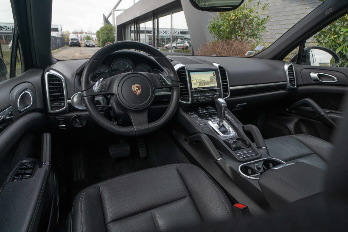 2012 PORSCHE CAYENNE V6 DIESEL 3L0 245CV