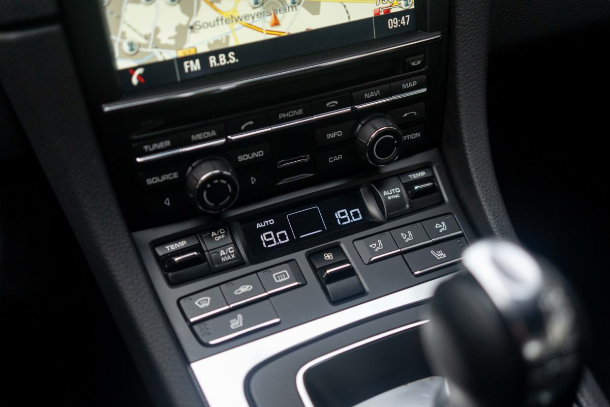 2015 PORSCHE CAYMAN 981 PDK 2L7 275 CV