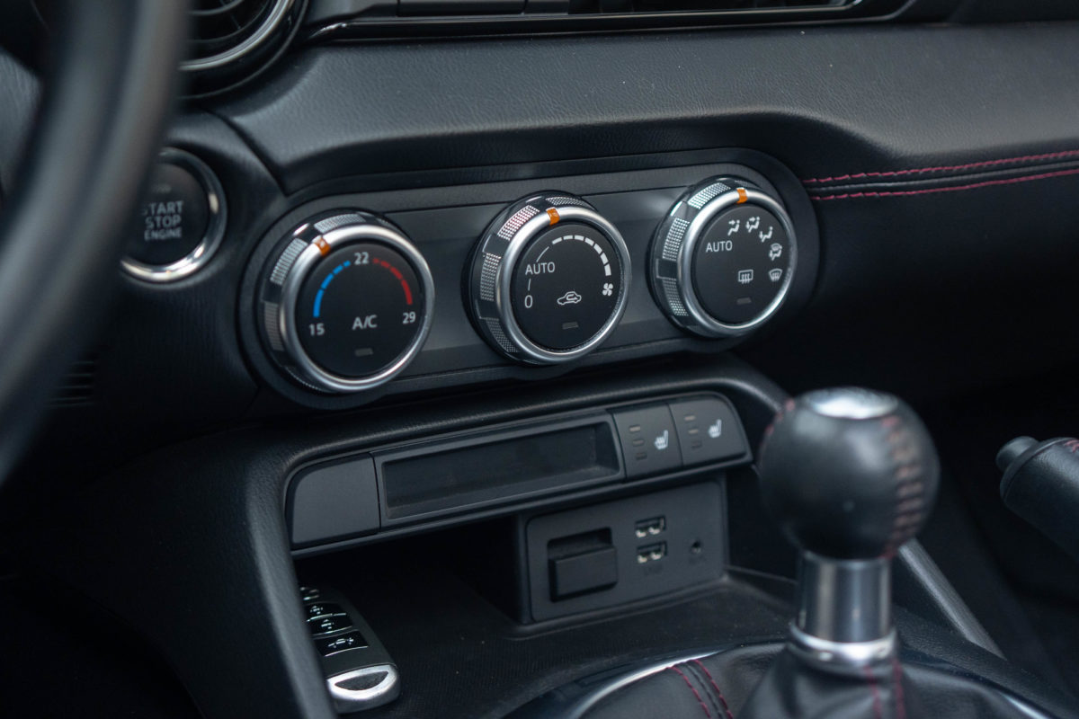 2016 MAZDA MX5 1L5 SKYACTIV-G 131CV DYNAMIQUE