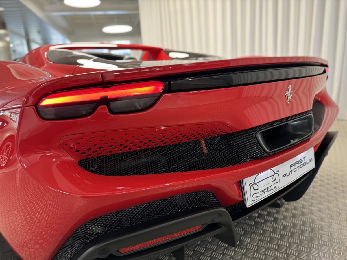 2023 FERRARI 296 GTS 3L0 V6 830CV Hybride