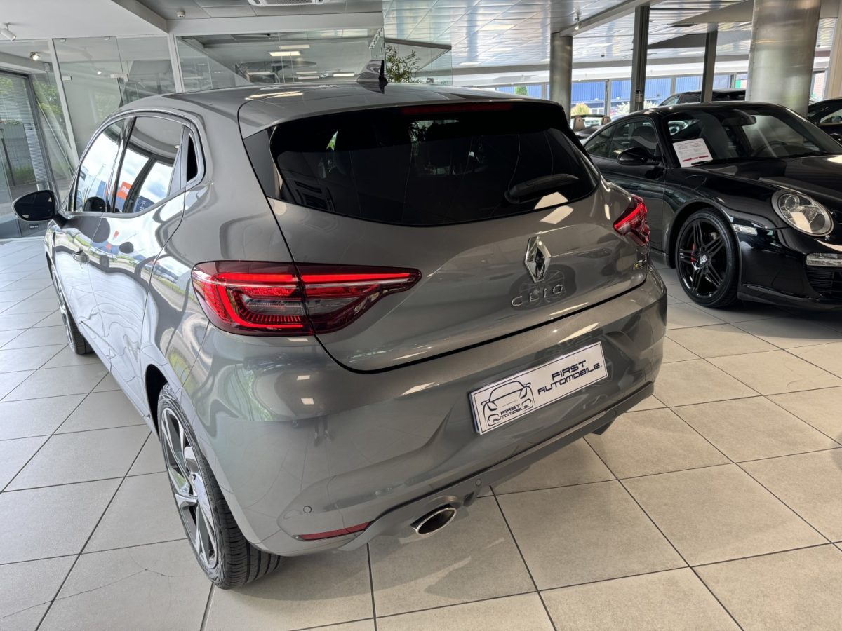 2023 Renault CLIO V RS LINE 1L3 TCE 140CV