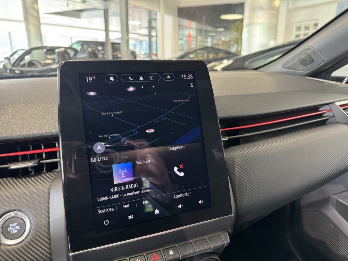 2023 Renault CLIO V RS LINE 1L3 TCE 140CV