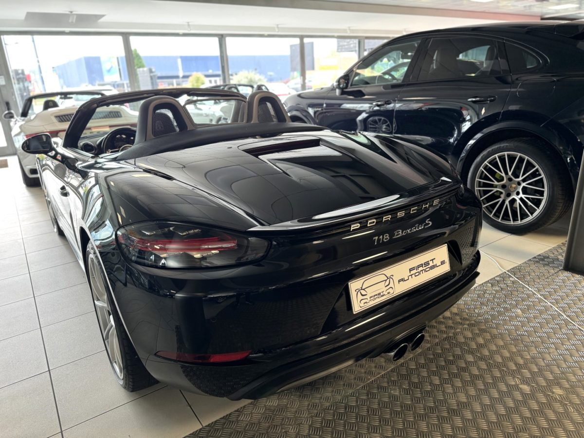 2017 PORSCHE 718 BOXSTER 2L0 300CV PDK PSE
