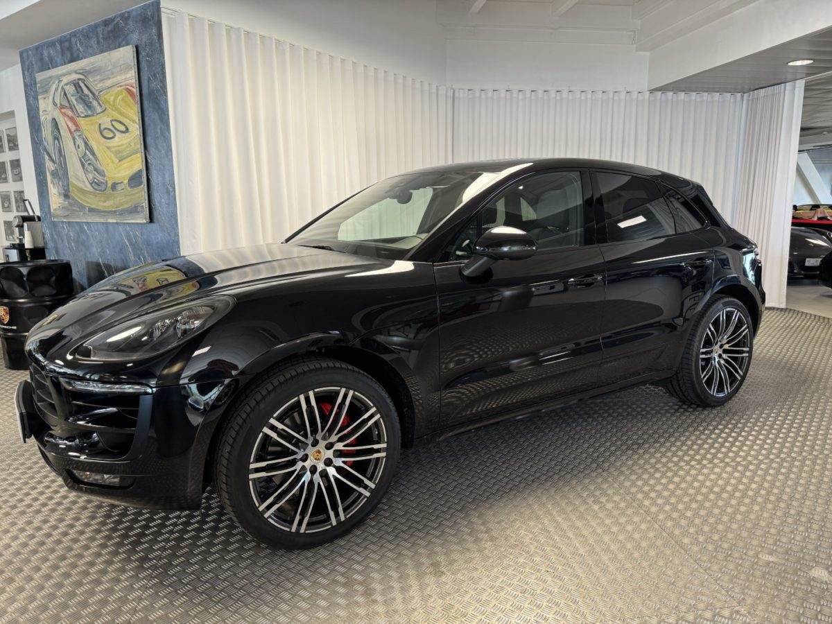 2017 PORSCHE MACAN GTS 3L0 V6 TURBO 360CV PDK