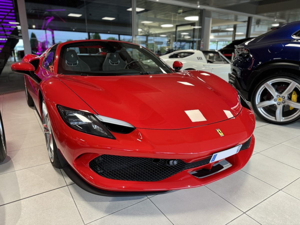 2023 FERRARI 296 GTS 3L0 V6 830CV Hybride