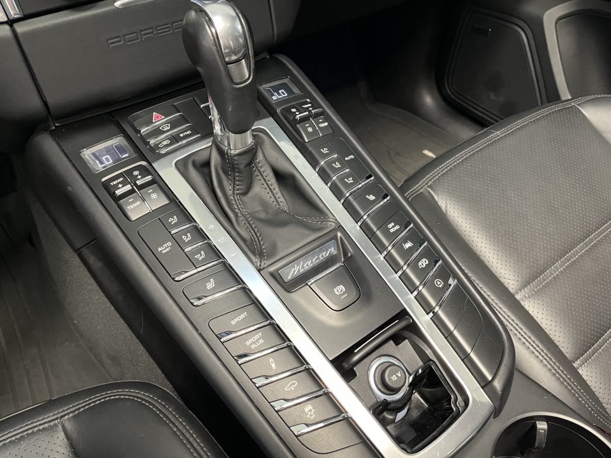 2017 PORSCHE MACAN GTS V6 3L0 TURBO 360CV PDK