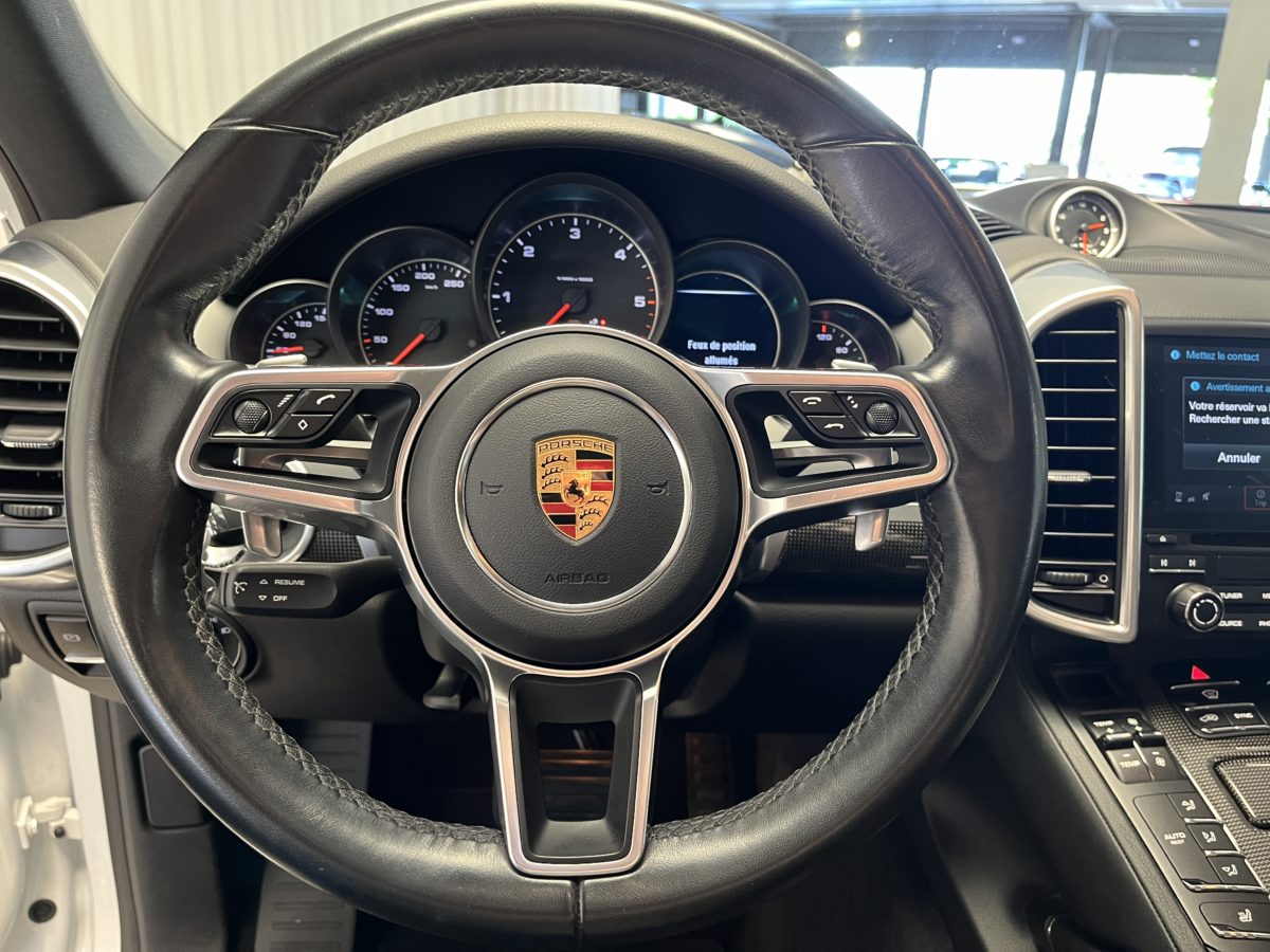 Porsche Cayenne 3.0L 262CH DIESEL PLATINUM EDITION