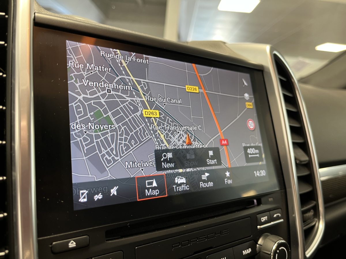 Porsche Cayenne 3.0L 262CH DIESEL PLATINUM EDITION