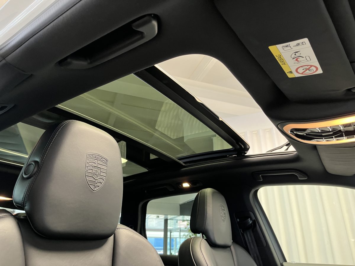 Porsche Cayenne 3.0L 262CH DIESEL PLATINUM EDITION