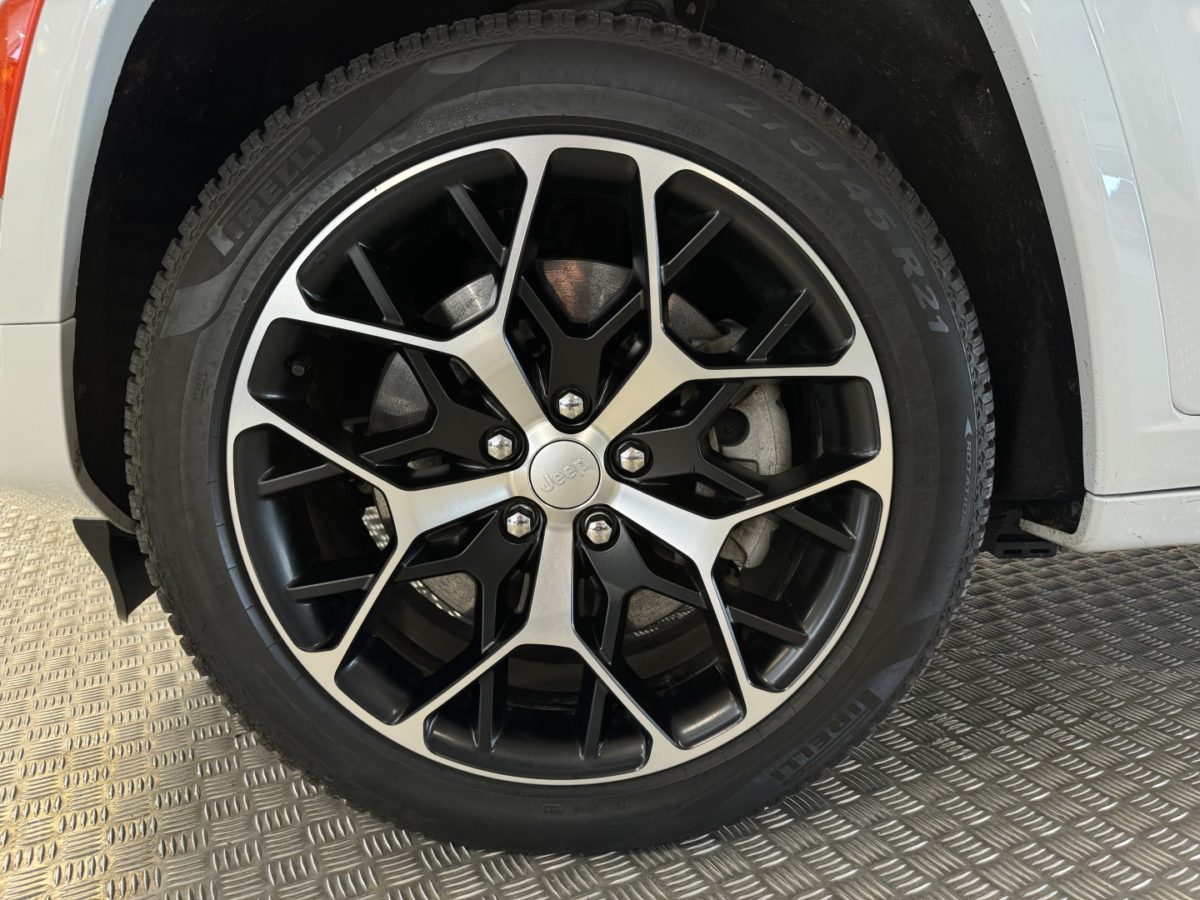2023 JEEP GRAND CHEROKEE 2.0 T LAUNCH EDITION 380CV 4xe SUMMIT RESERVE