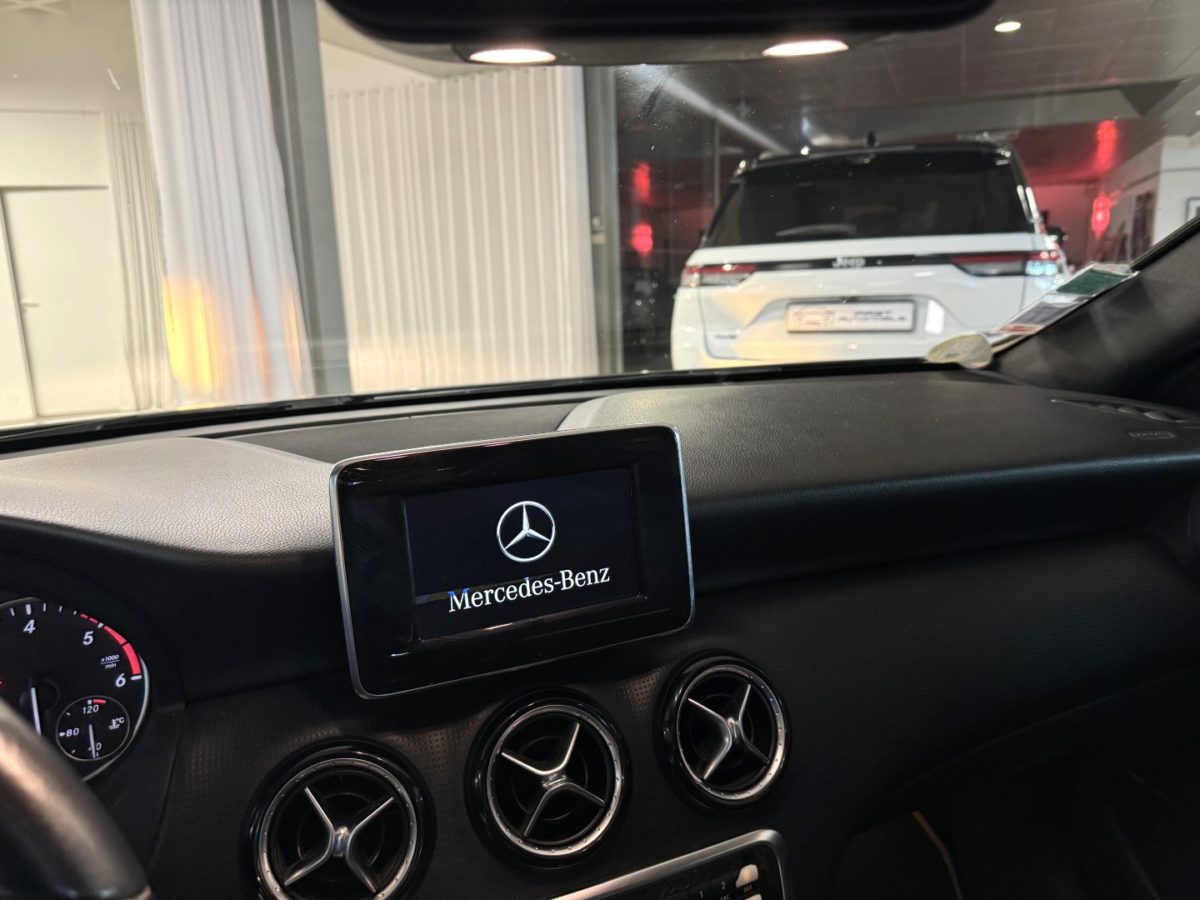 2012 MERCEDES A 180 CDI Blue EFFICIENCY BV6 109CV