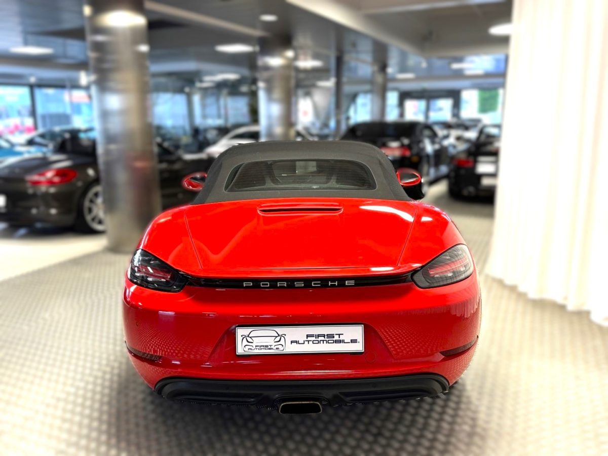 2017 PORSCHE BOXSTER 718 2L0 300CV PDK