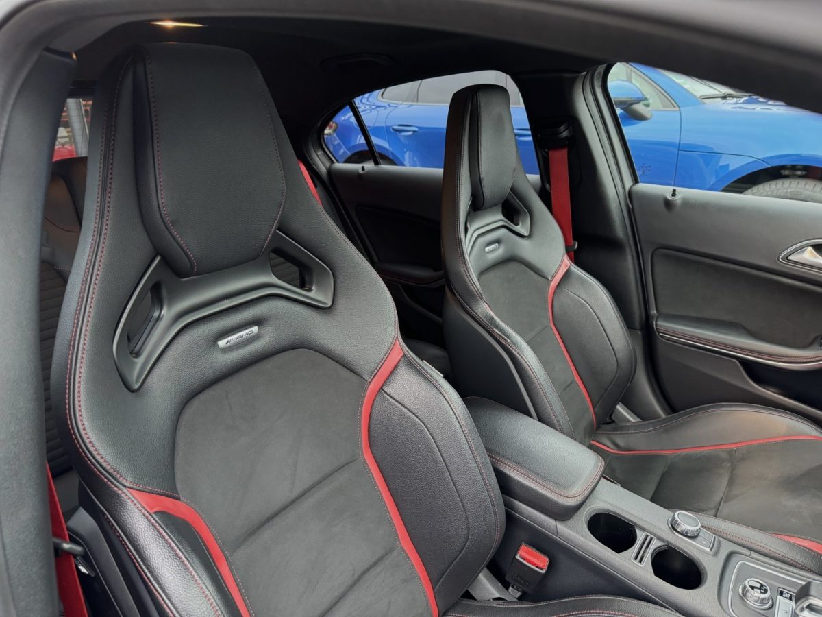 2016 MERCEDES A45 Phase 2 AMG 4MATIC 7G-DCT 381 cv Boîte auto Pack Aero