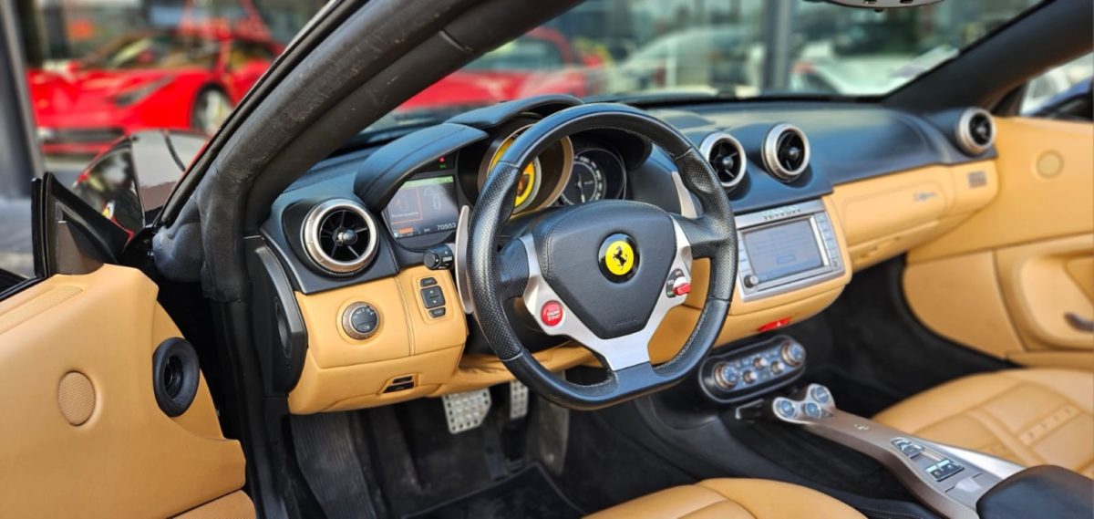 2011 FERRARI CALIFORNIA 4L3 V8 460CV BVA7