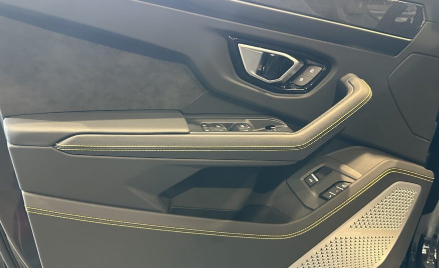2022 LAMBORGHINI URUS 4.0L V8 650CV BVA8