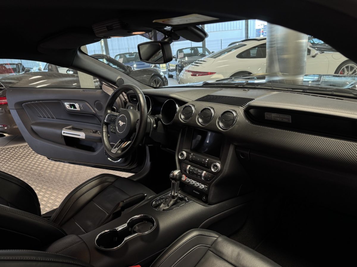 2017 FORD MUSTANG GT Coupé FASTBACK 5L0 V8 421CV BVA6