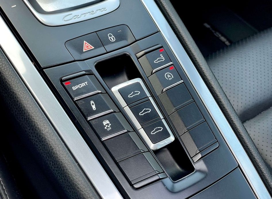 2015 PORSCHE 991 CARRERA 4 3L4 350CV PDK