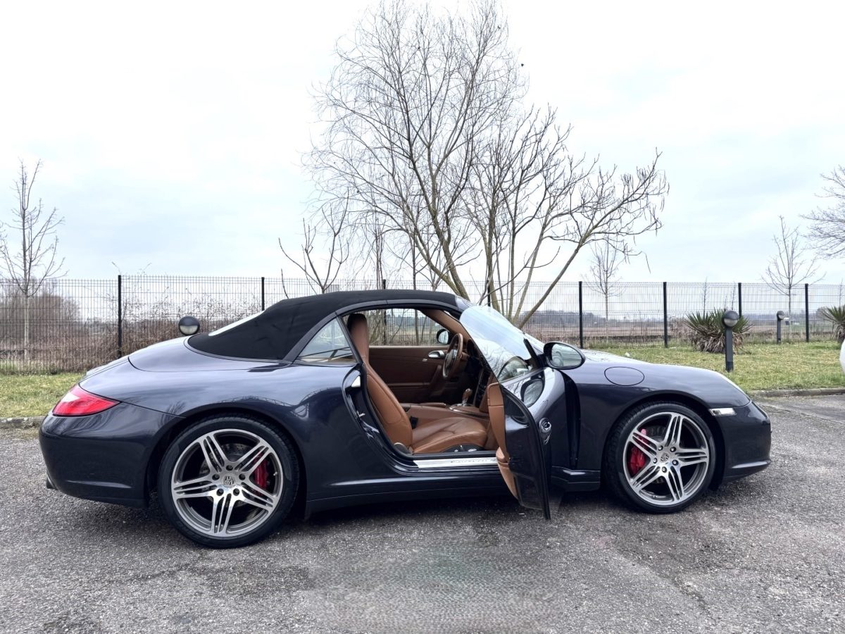 2010 PORSCHE 997 CARRERA 4S CABRIOLET PDK 3L8 385CV PHASE 2