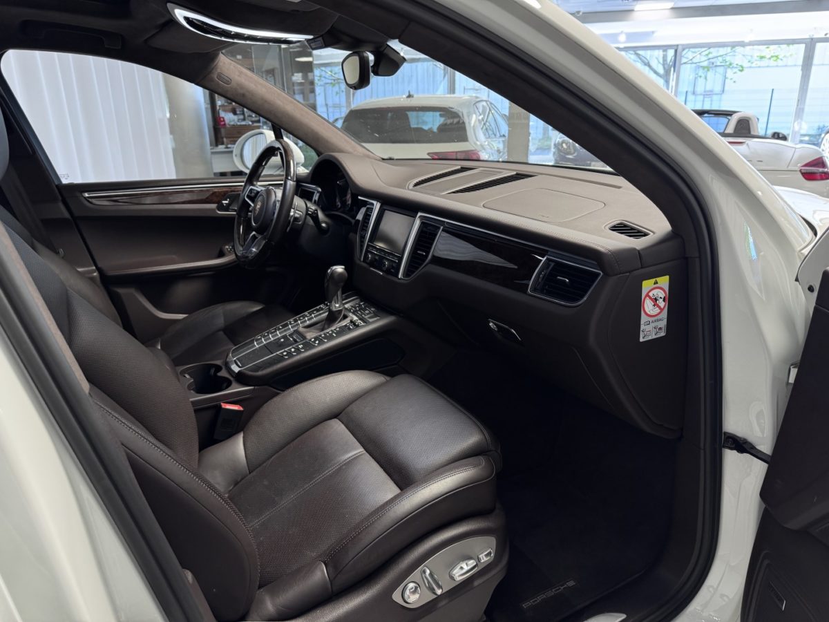2015 PORSCHE MACAN TURBO 3.6 V6 400 CH PDK