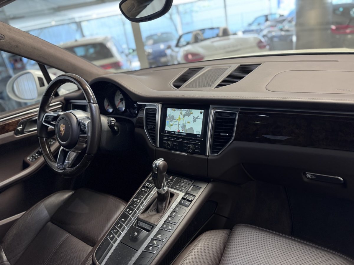 2015 PORSCHE MACAN TURBO 3.6 V6 400 CH PDK