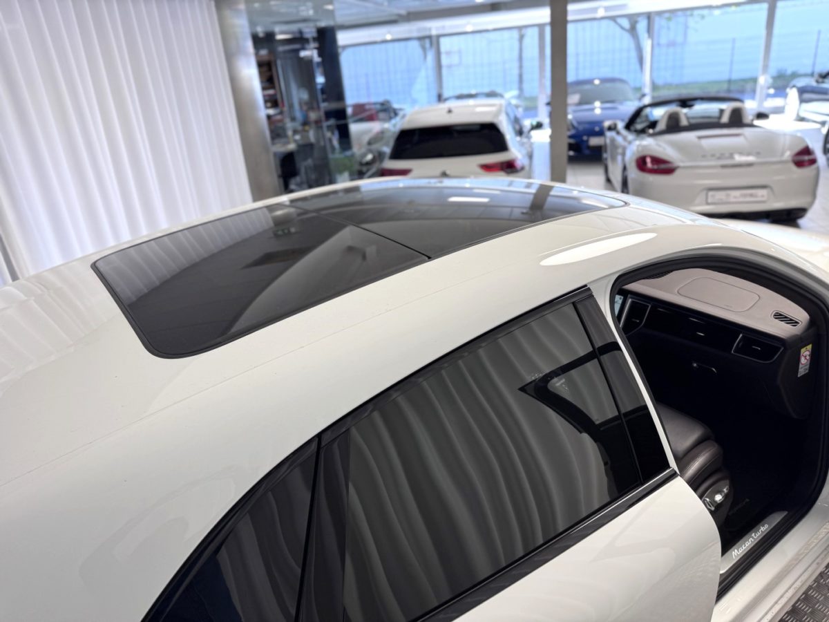 2015 PORSCHE MACAN TURBO 3.6 V6 400 CH PDK