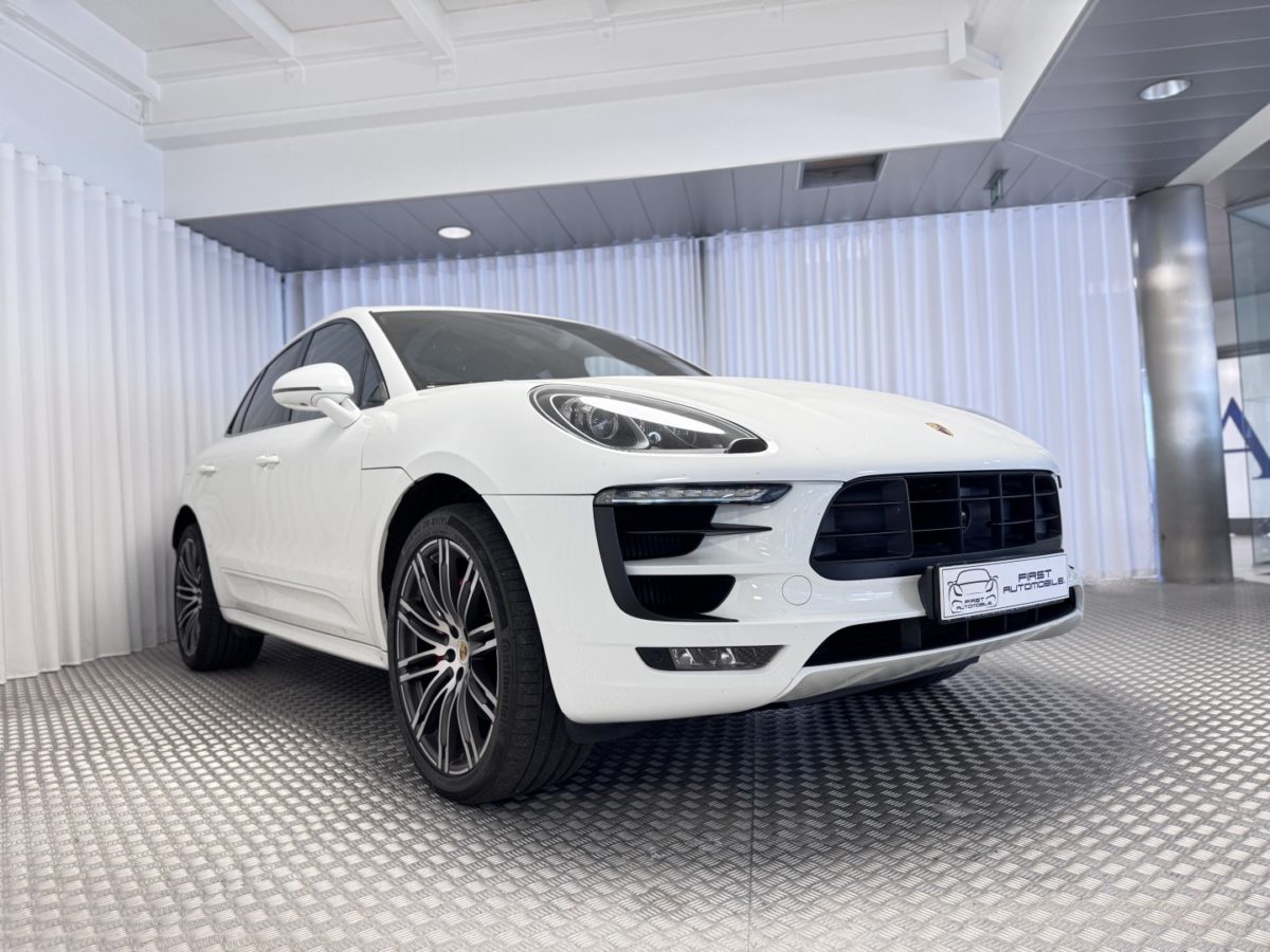 2015 PORSCHE MACAN TURBO 3.6 V6 400 CH PDK