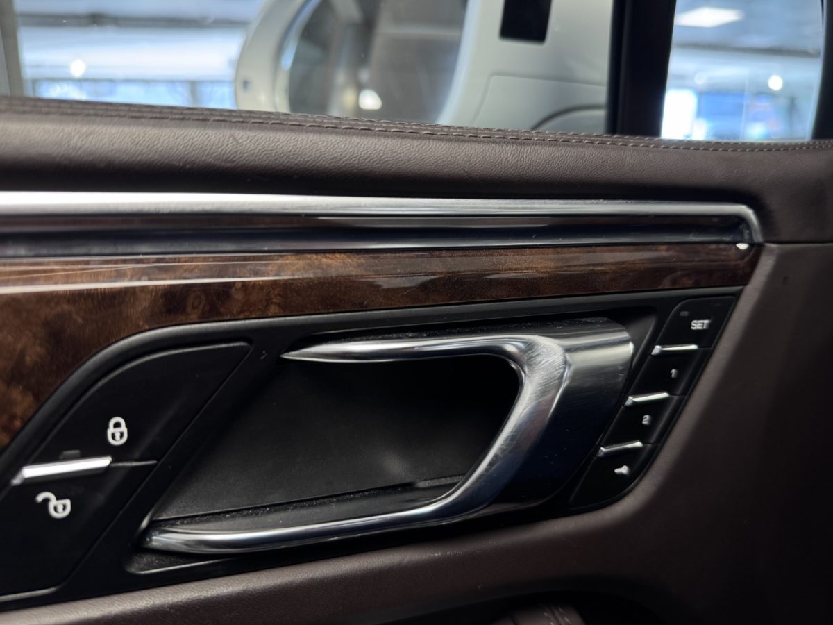 2015 PORSCHE MACAN TURBO 3.6 V6 400 CH PDK