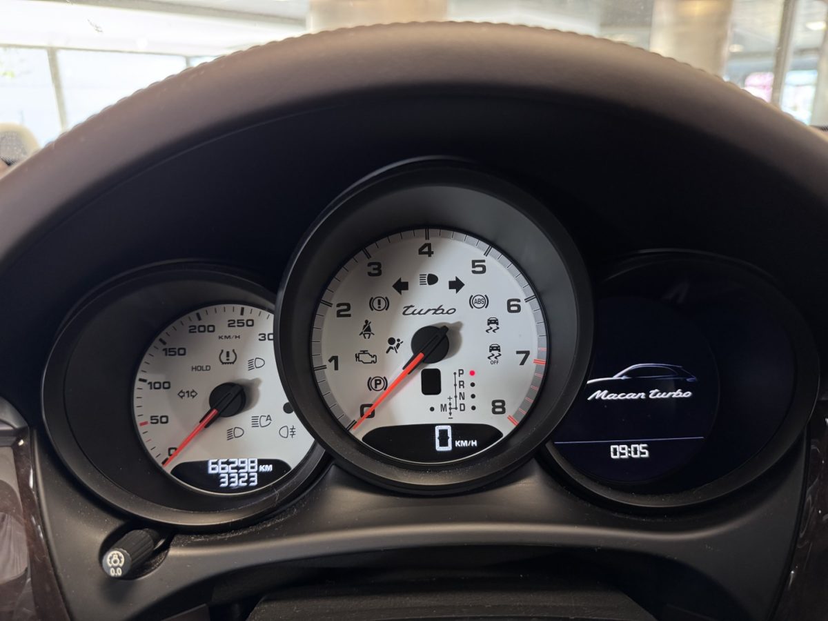 2015 PORSCHE MACAN TURBO 3.6 V6 400 CH PDK