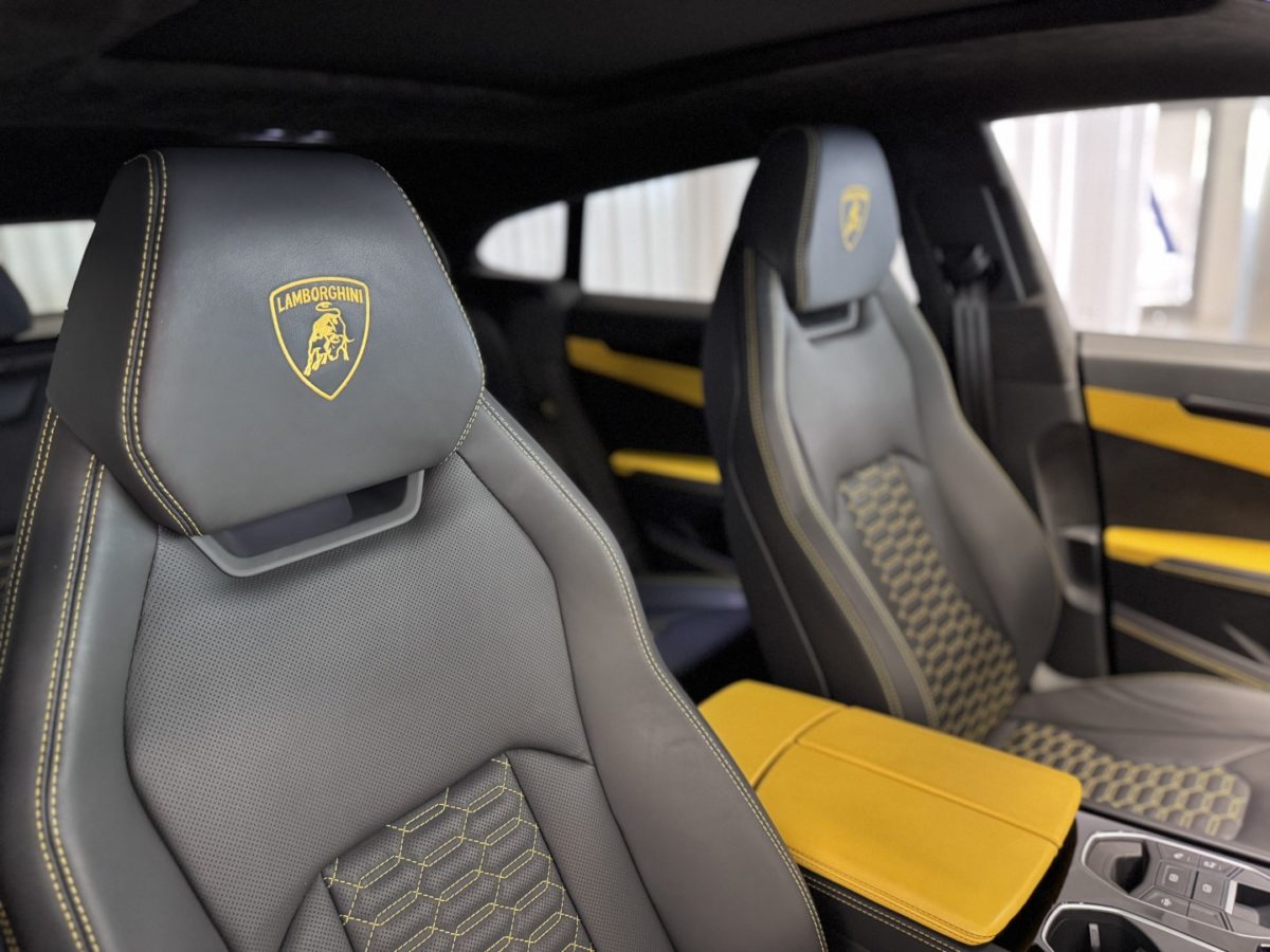 2022 LAMBORGHINI URUS 4L0 V8 650CV BVA8 RACING AKRAPOVIC