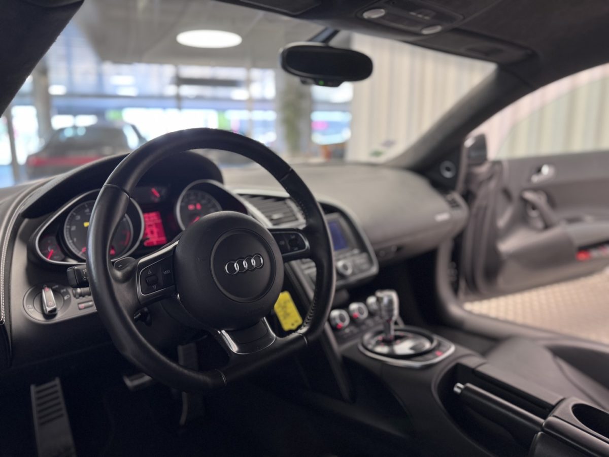 2009 AUDI R8 4.2 V8 FSI QUATTRO R TRONIC 420 CV