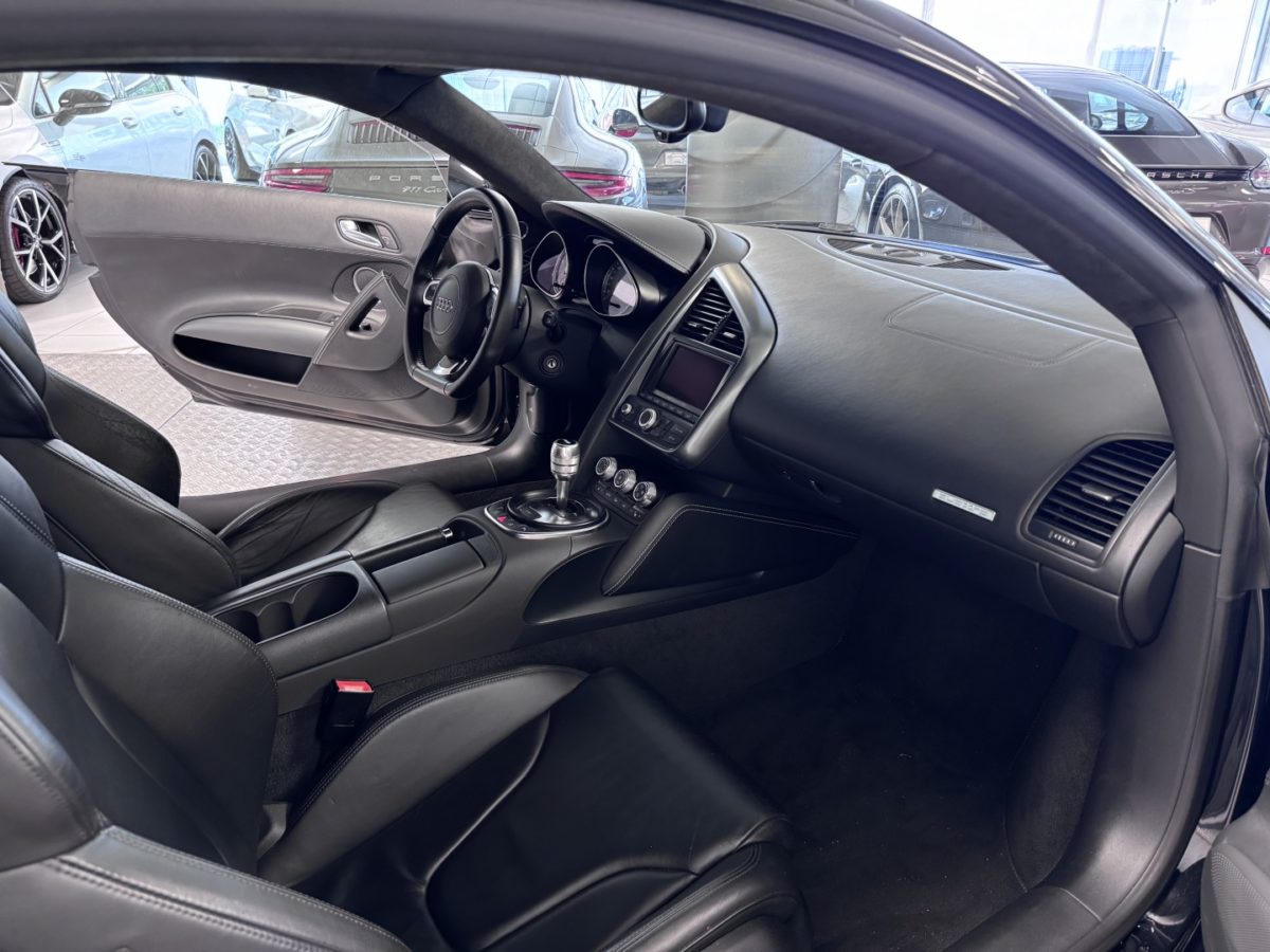 2009 AUDI R8 4.2 V8 FSI QUATTRO R TRONIC 420 CV