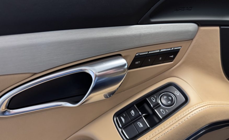 2016 PORSCHE 991 TURBO CABRIOLET PHASE 2 PDK 3.8 Litres 540CV