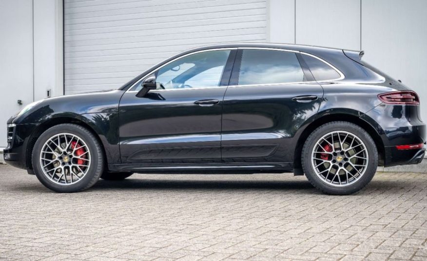 2017 PORSCHE MACAN GTS 3L0 V6 biturbo 360CV PDK