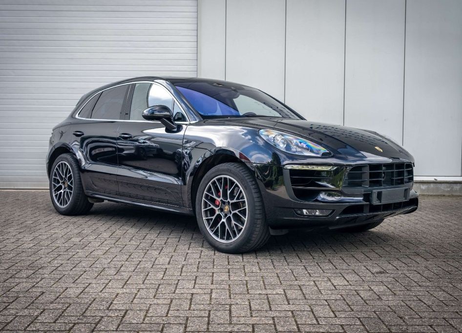 2017 PORSCHE MACAN GTS 3L0 V6 biturbo 360CV PDK