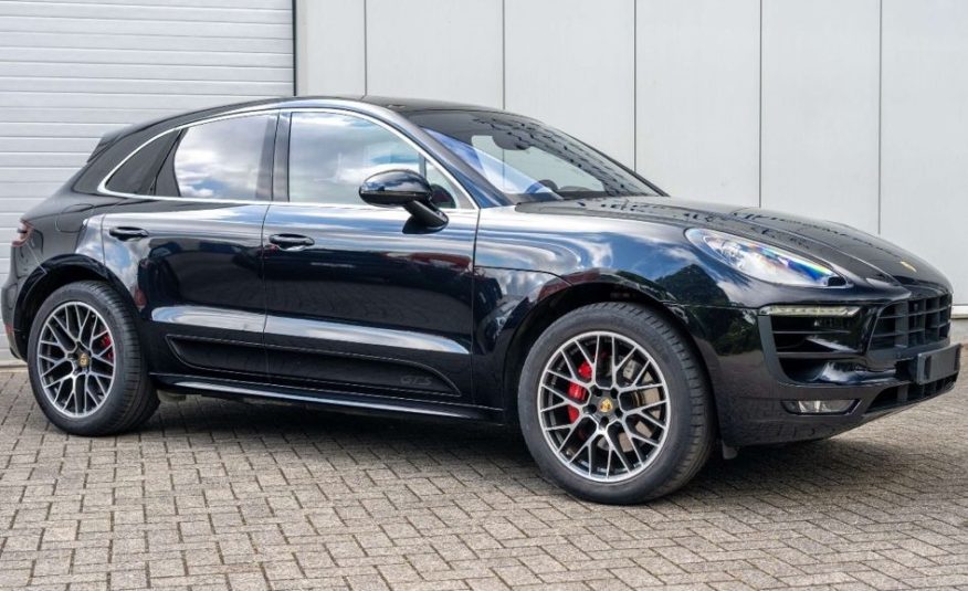 2017 PORSCHE MACAN GTS 3L0 V6 biturbo 360CV PDK