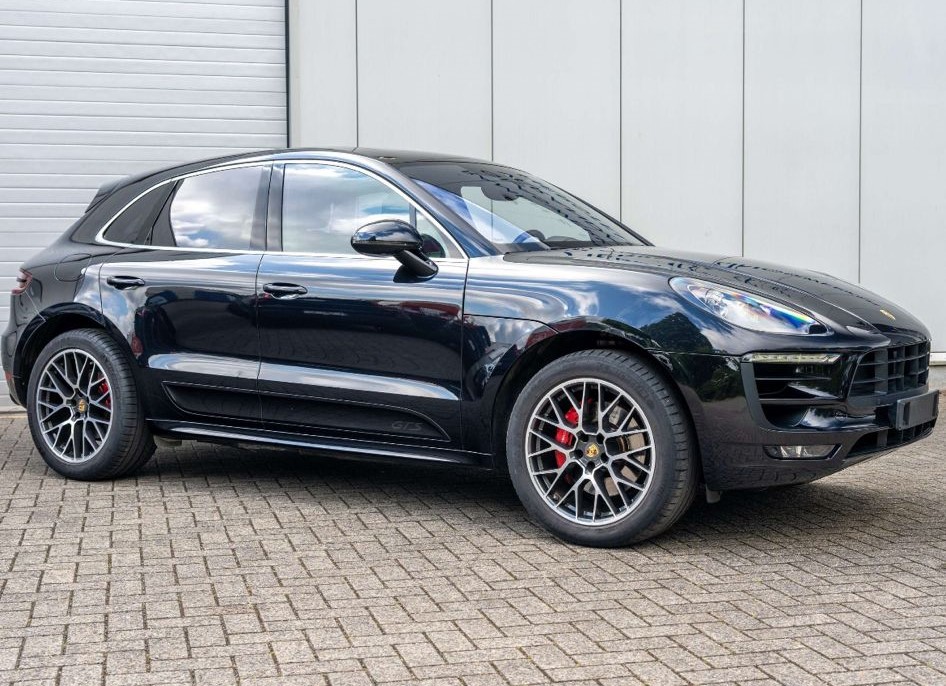 2017 PORSCHE MACAN GTS 3L0 V6 biturbo 360CV PDK