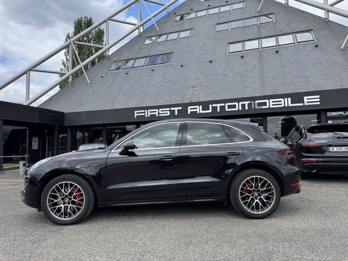 2017 PORSCHE MACAN GTS 3L0 V6 biturbo 360CV PDK