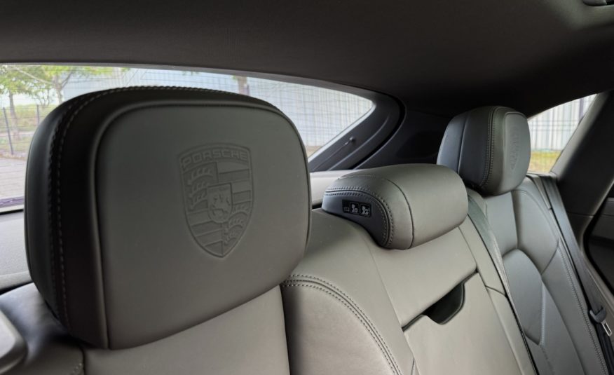 2017 PORSCHE MACAN GTS 3L0 V6 biturbo 360CV PDK