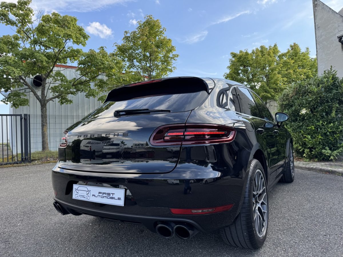 2017 PORSCHE MACAN GTS 3L0 V6 biturbo 360CV PDK