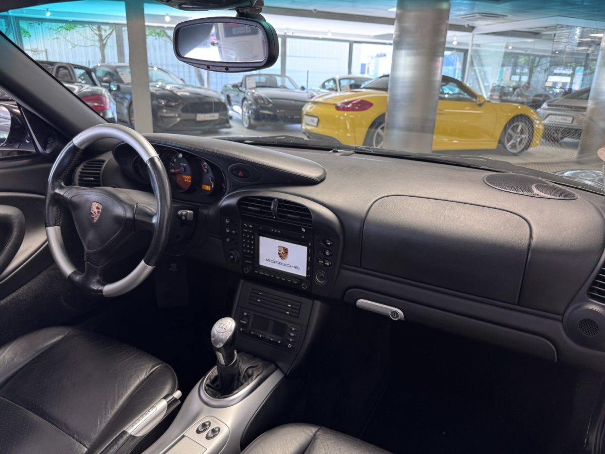 2004 PORSCHE 996 TURBO CABRIOLET 3L6 420CV BV6