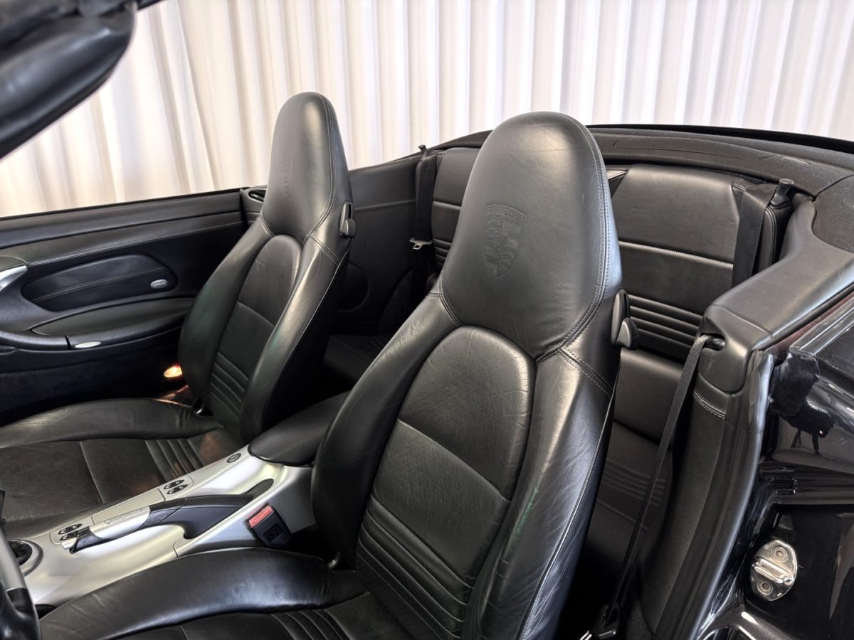 2004 PORSCHE 996 TURBO CABRIOLET 3L6 420CV BV6