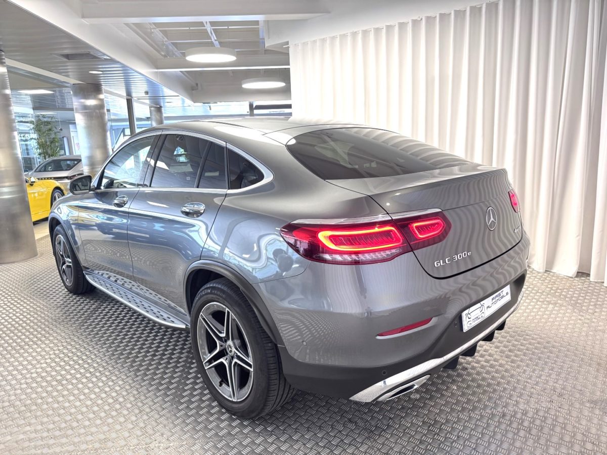 2021 MERCEDES GLC 300E 4MATIC Coupé AMG LINE 9G-Tronic 320CV