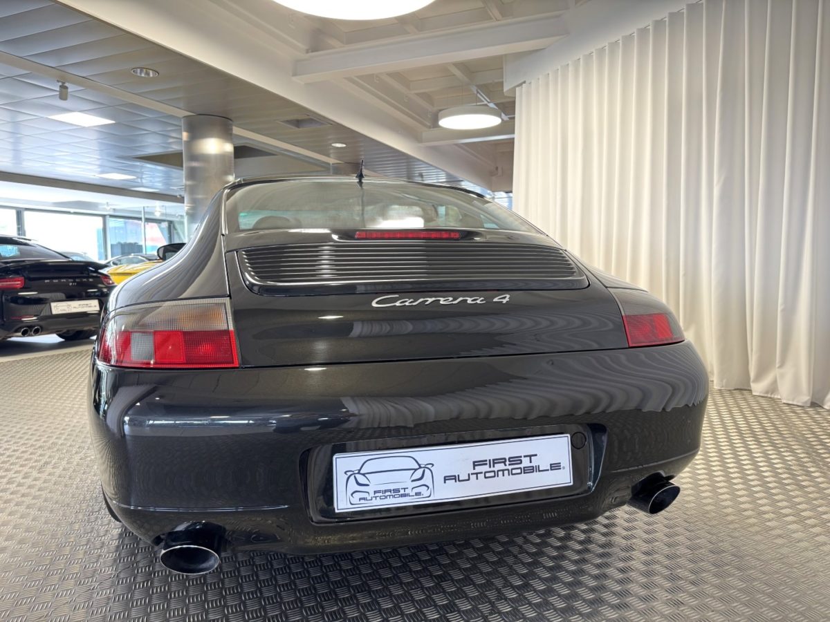 2000 PORSCHE 996 CARRERA 4 3.4 Litres 300CV BV6