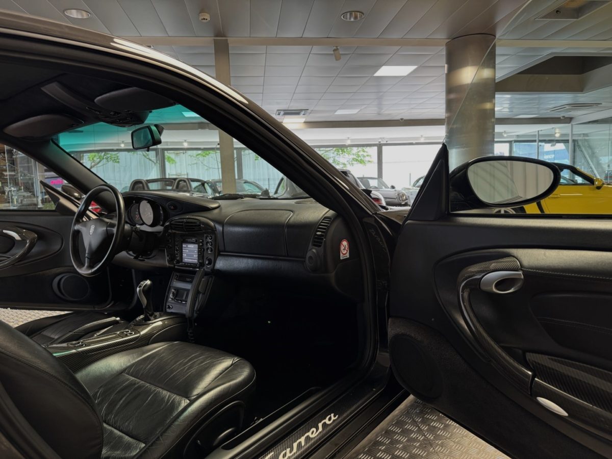 2000 PORSCHE 996 CARRERA 4 3.4 Litres 300CV BV6