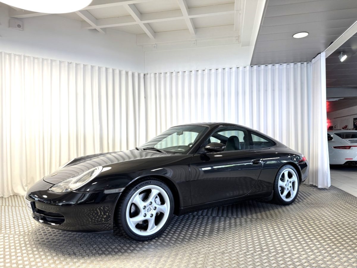 2000 PORSCHE 996 CARRERA 4 3.4 Litres 300CV BV6