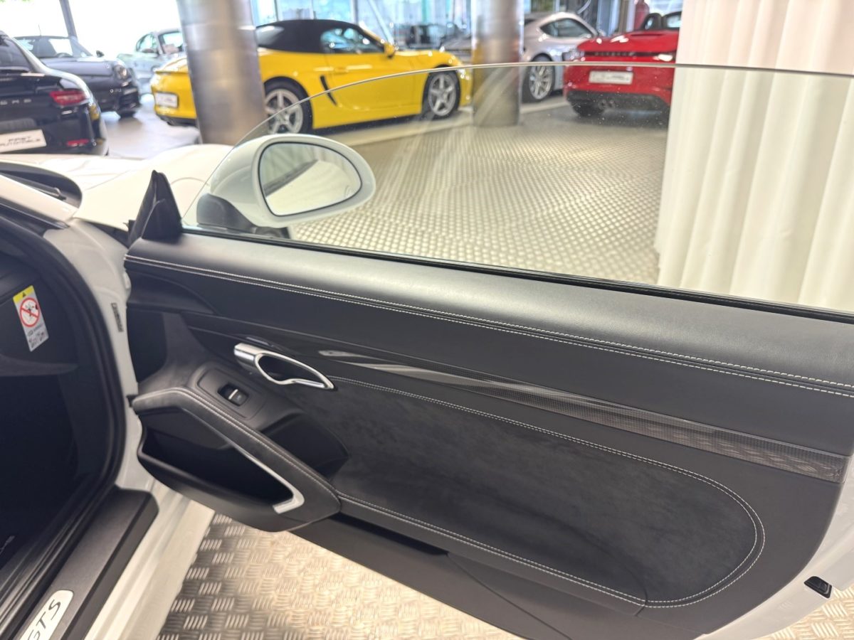 2015 PORSCHE CAYMAN 981 GTS 3L4 PDK 340CV PSE